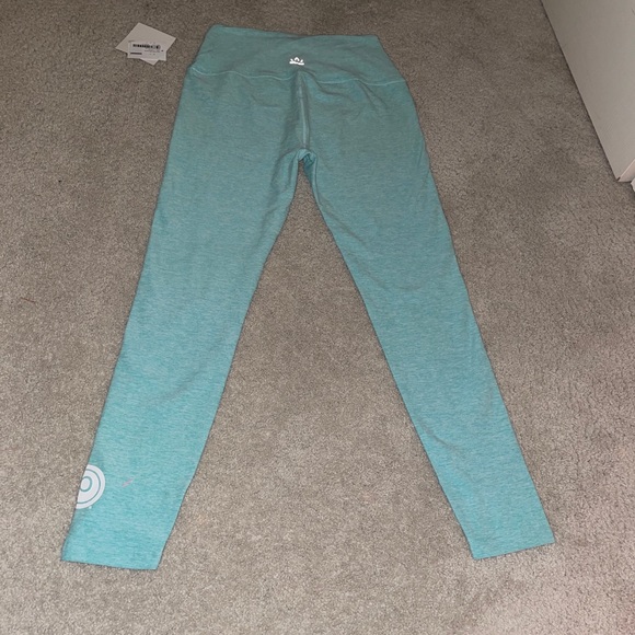NWT Pure Barre Beyond Yoga Spacedye Legging Island - Picture 6 of 7